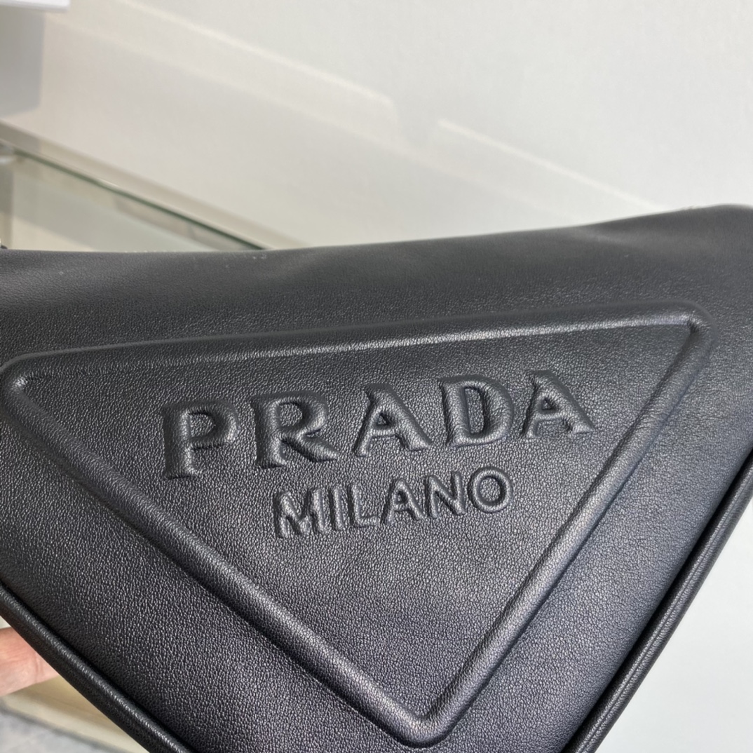 Prada Triangle Leather Shoulder Bag Tote Black 1BH190